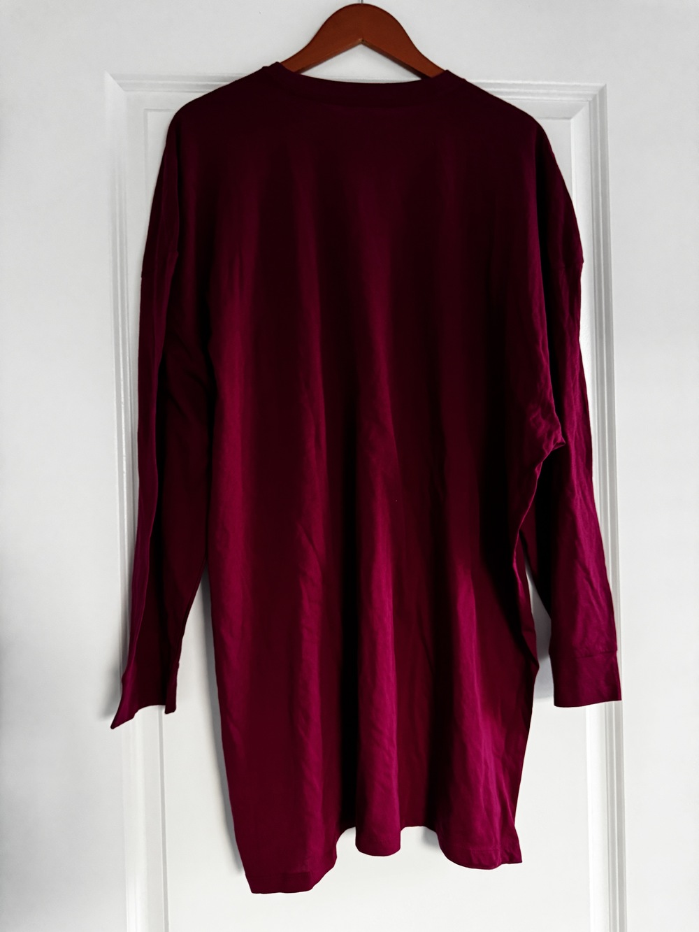 New V.S. Rhinestone Logo Red Long Sleeve Sleep Shirt XXL - Picture 3 of 3